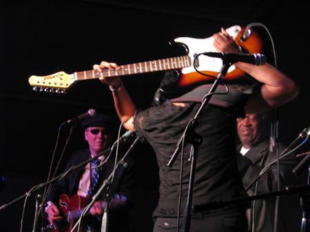 0387 yes thats beverly and her geeetar